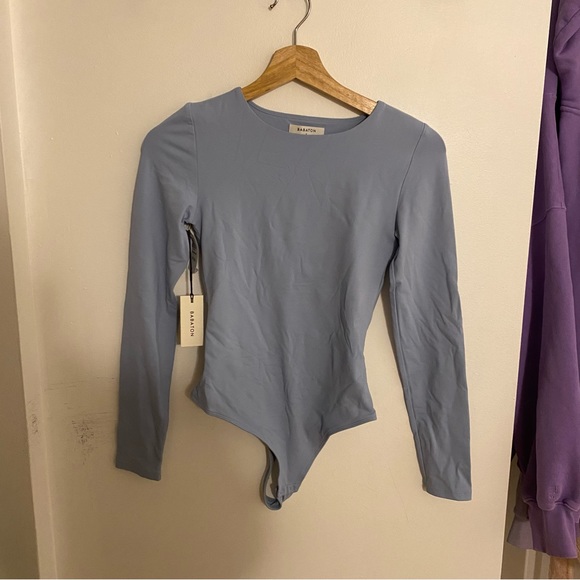 Babaton Contour Crew Longsleeve Bodysuit - Size S - Picture 3 of 6